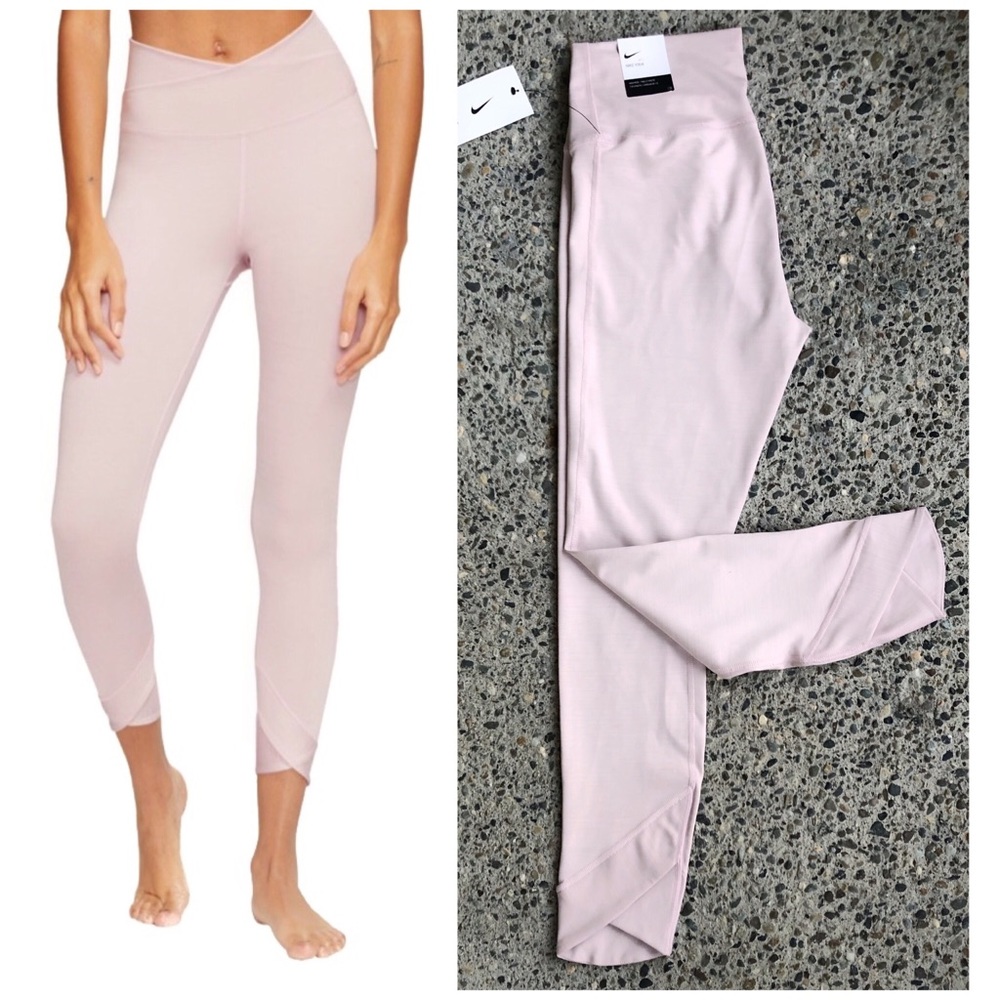 ❌Sold❌Nike Women's Yoga Wrap 7/8 Tights